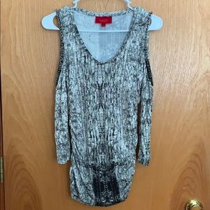 Women’s shoulder cut out top